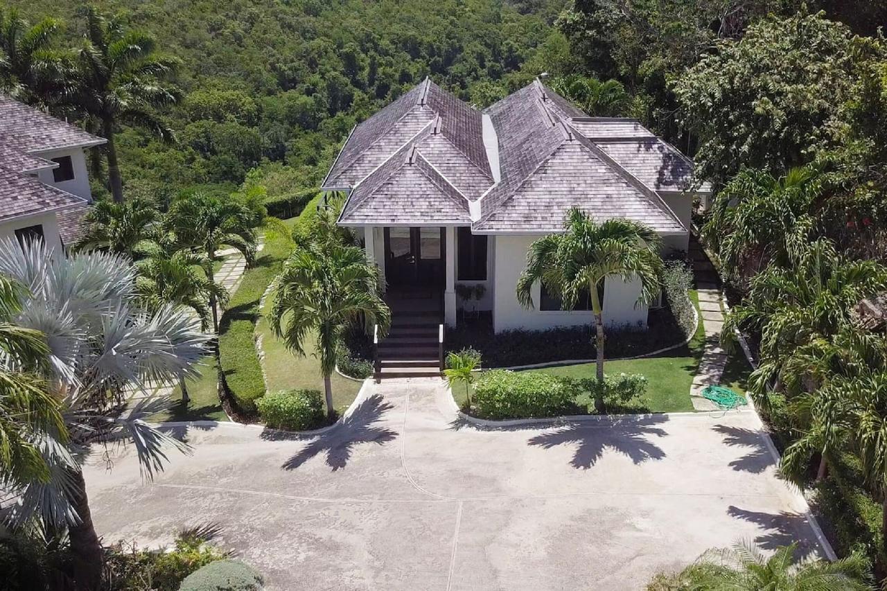 Luxury Villa Sleeps 6, Beach Access, Montego Bay Buitenkant foto
